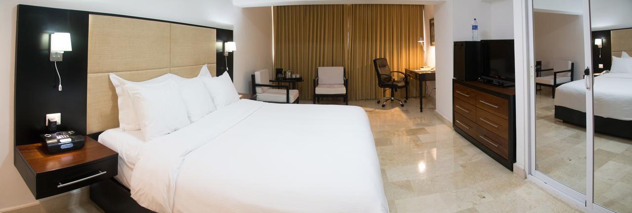 Radisson Hotel Santo Domingo Exteriör bild